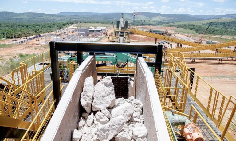 Setor de minerais críticos