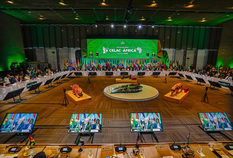 Presidente da República, Luiz Inácio Lula da Silva, durante reunião de Chefes de Estado CELAC-África, no Centro de Convenções Ágora. Bogotá - Colômbia