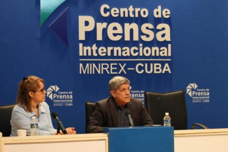 Carlos Fernández de Cossio, vice-chanceler de Cuba
