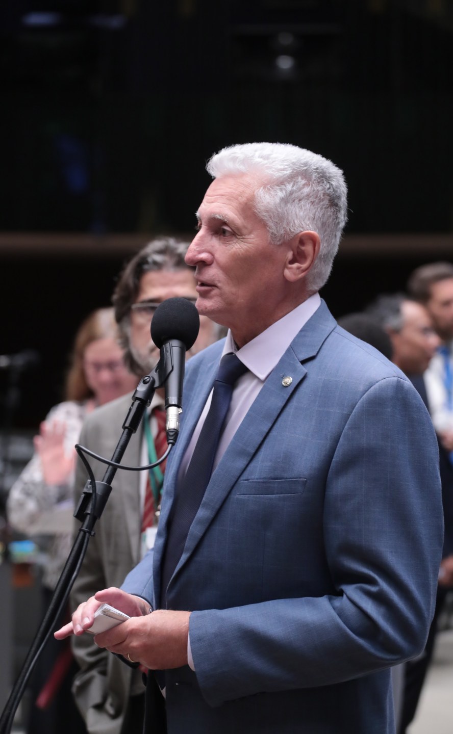 Rogério Correia