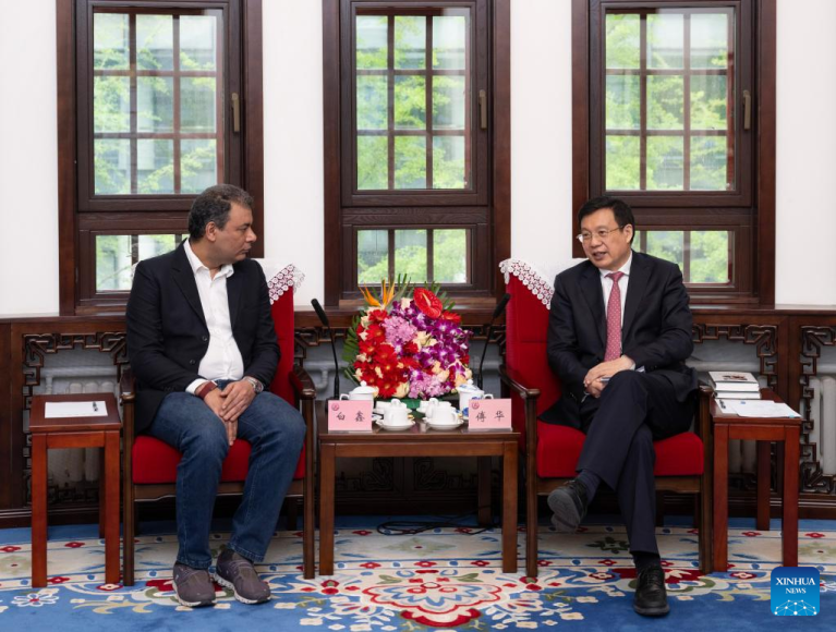 Presidente da Xinhua se reúne com renomado sinólogo egípcio