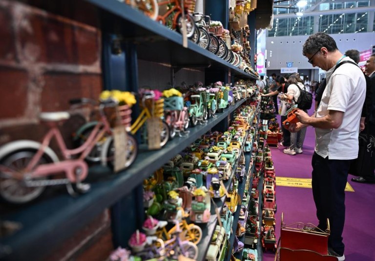 (Multimídia) 139ª Feira de Cantão atrai 245 mil compradores estrangeiros nas duas primeiras fases