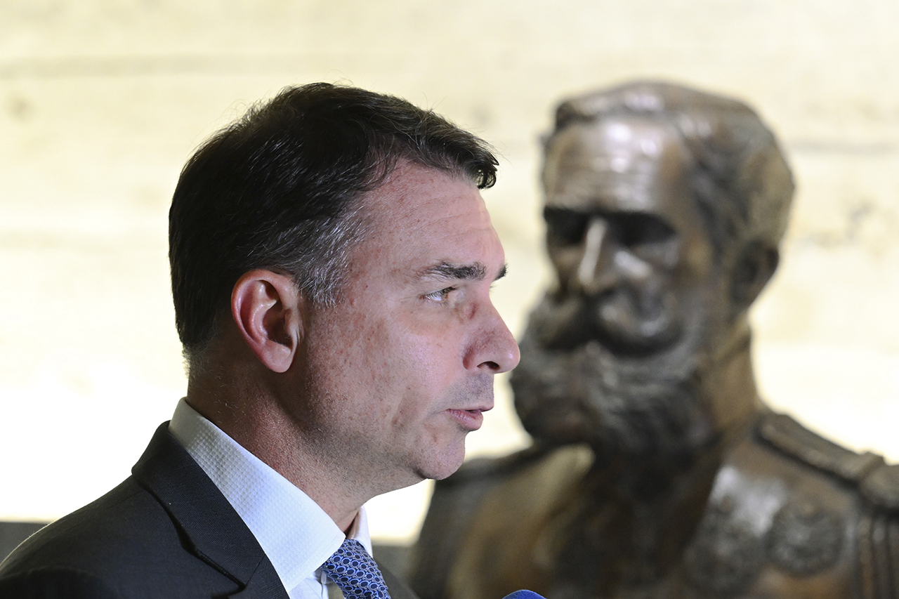 Senador Flávio Bolsonaro