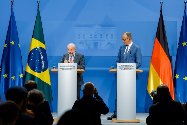 Luiz Inácio Lula da Silva e Friedrich Merz na Alemanha
