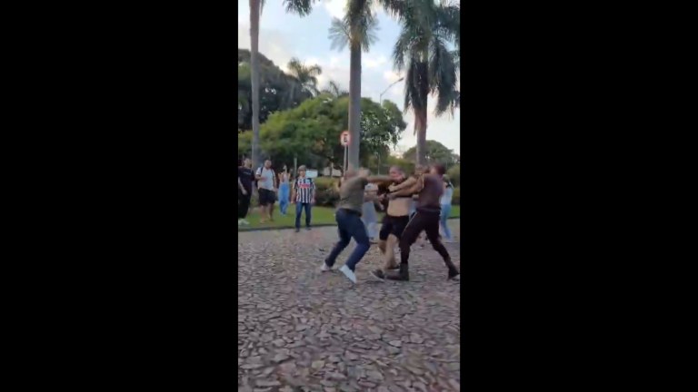 Briga em campus da UFMG