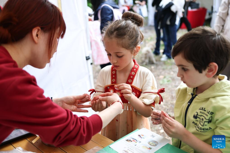Evento propicia vivência da cultura tradicional chinesa em Roma, Itália