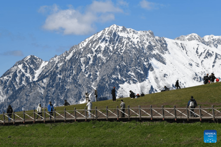 Imagens registram paisagens incríveis de Guozigou, em Xinjiang, noroeste da China