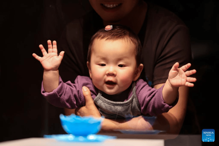 Museus da China recebem multidões de visitantes às vésperas do Dia Internacional dos Museus