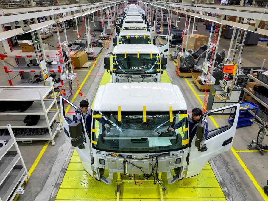 (Multimídia) Lucros das principais empresas industriais da China sobem 18,2% nos primeiros quatro meses