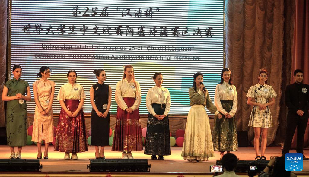 Azerbaijão realiza final da competição de proficiência em chinês "Ponte Chinesa"