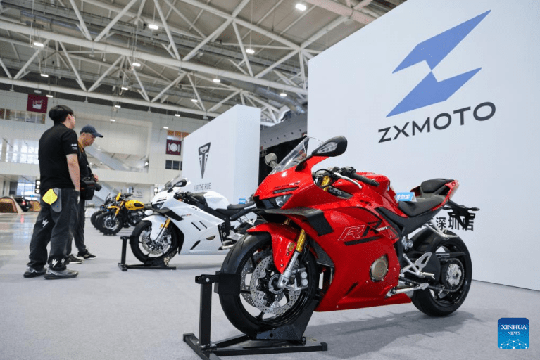 Começa em Shenzhen a edição 2026 do Salão do Automóvel da Grande Área da Baía de Guangdong-Hong Kong-Macau