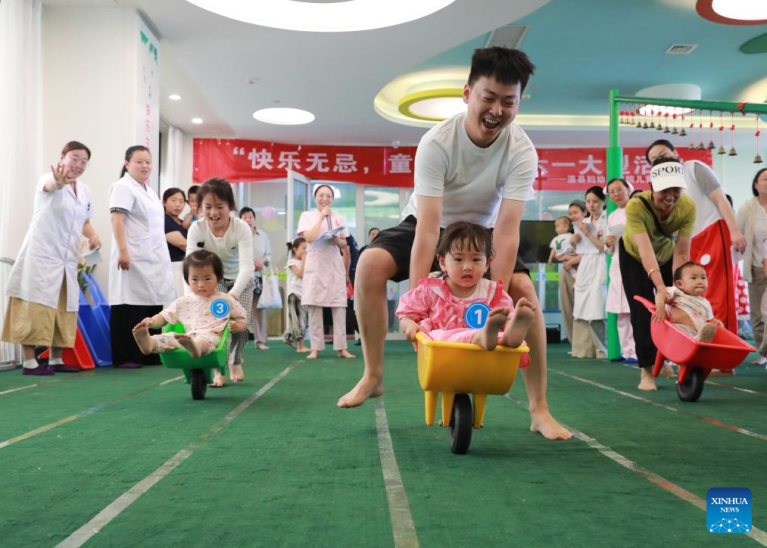 Eventos em toda a China celebram o próximo Dia Internacional da Criança