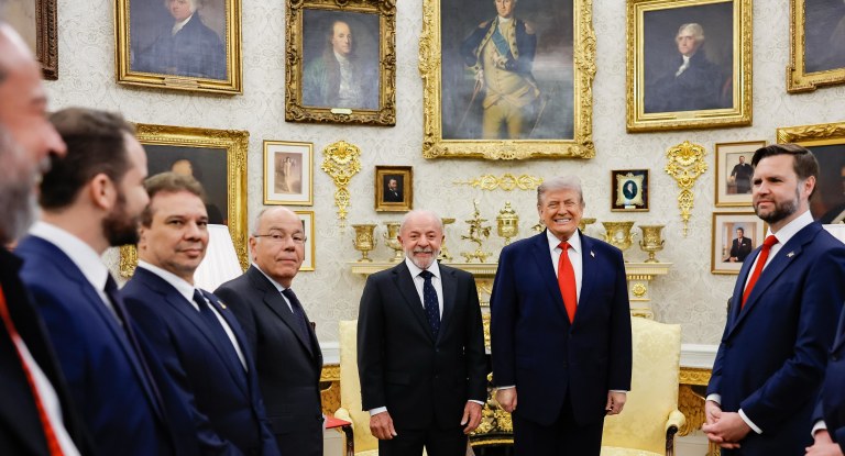 Presidente Lula durante eencontro com o presidente dos Estados Unidos, Donald Trump, na Casa Branca, Washington.