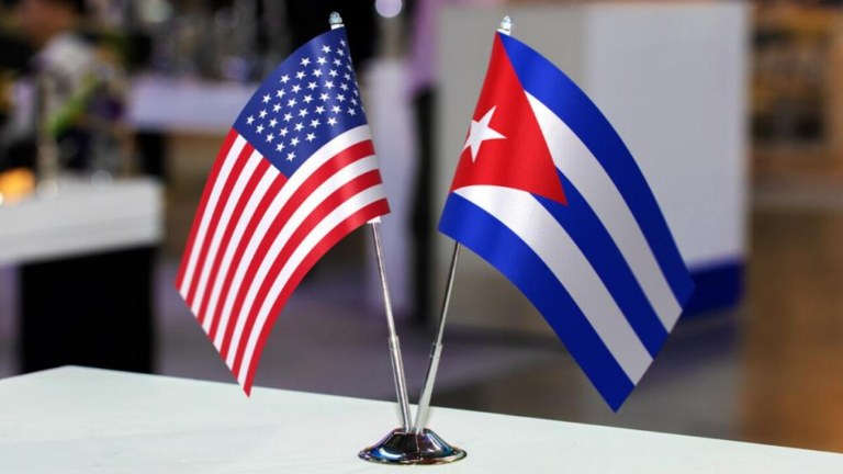 Cuba recebe diretor da CIA