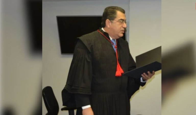 Desembargador Alcides Martins Ribeiro Filho, do Tribunal Regional Federal da 2ª Região (TRF2)