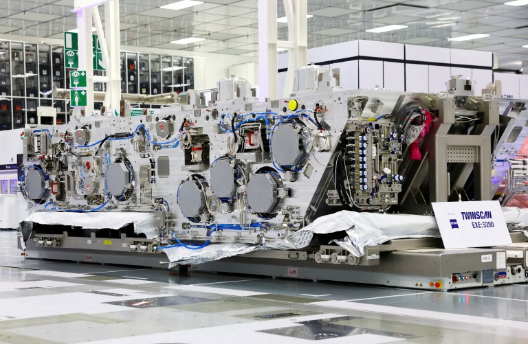 Módulo inferior de uma máquina High NA EUV de US$ 400 milhões fabricada pela ASML