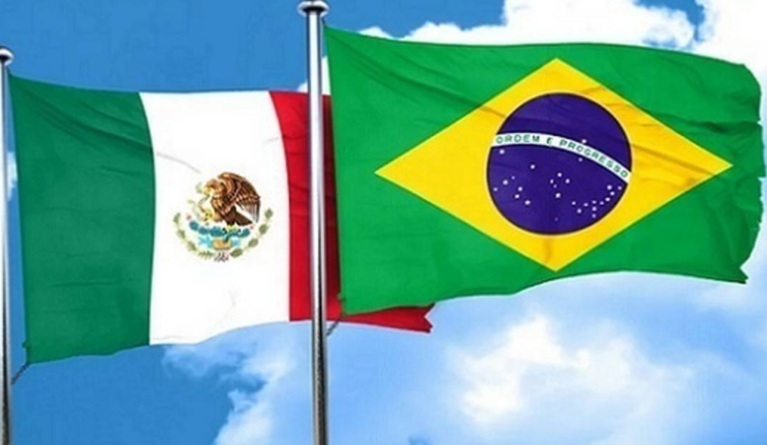 Bandeiras do México e do Brasil