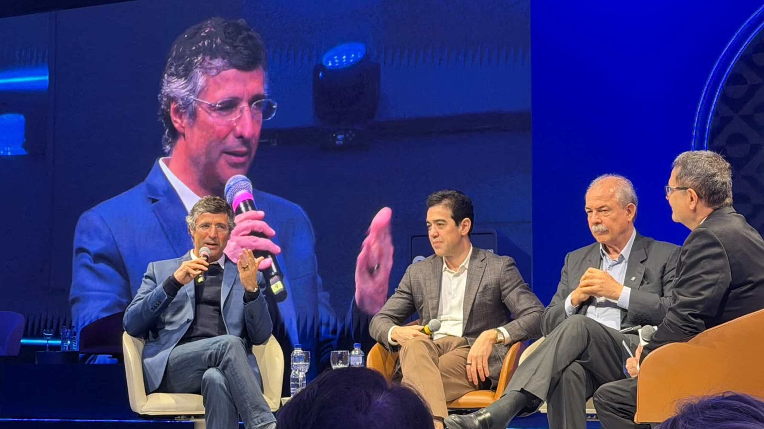 André Esteves, Bruno Dantas e Aloizio Mercadante