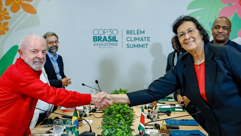 Lula e  Jennifer Geerlings-Simons em 5 de novembro de 2025