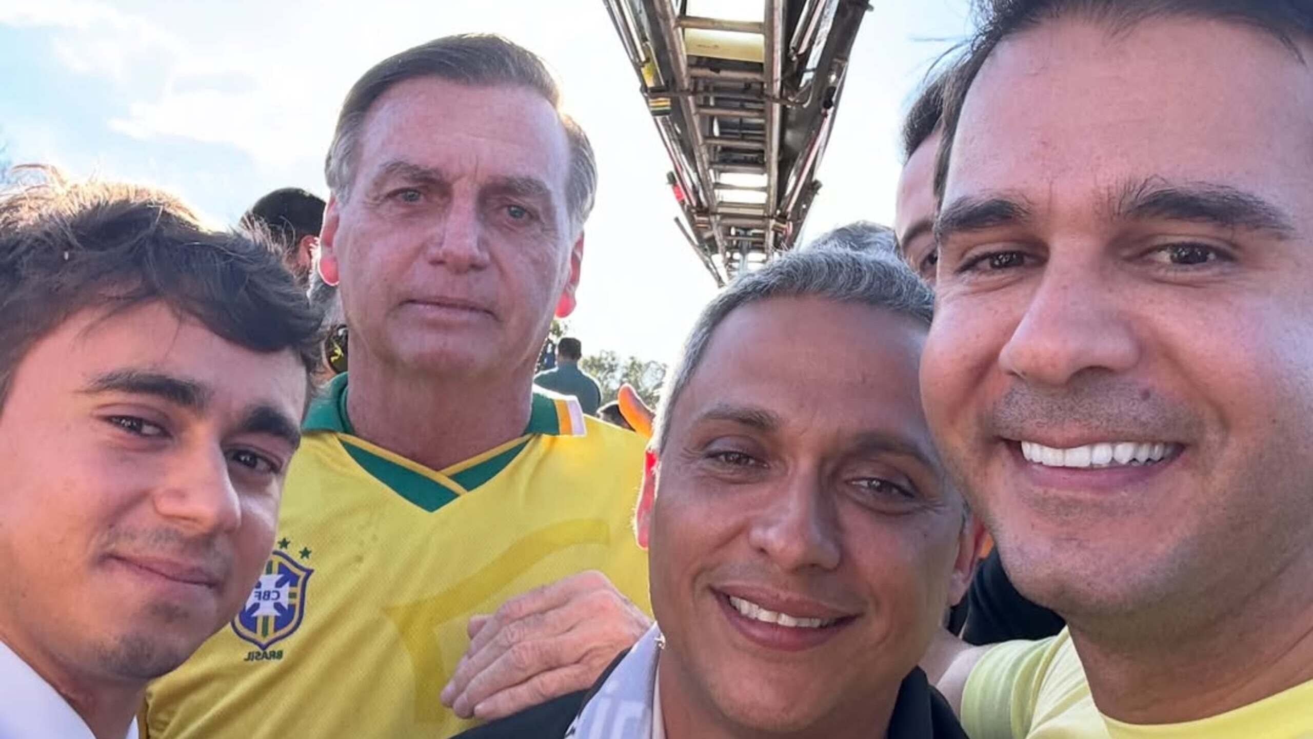 Nikolas Ferreira, Jair Bolsonaro, Gustavo Gayer e Renato Araújo