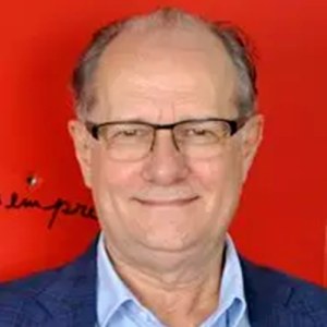 Mario Vitor Santos