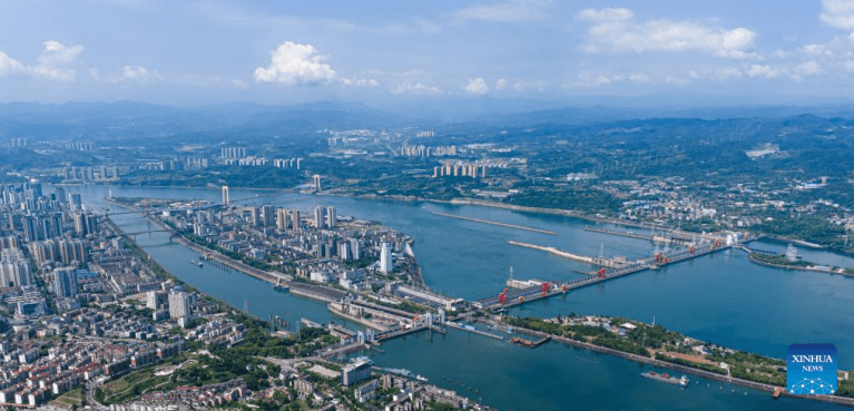 Cidade chinesa de Yichang toma medidas para modernizar setor de navegação