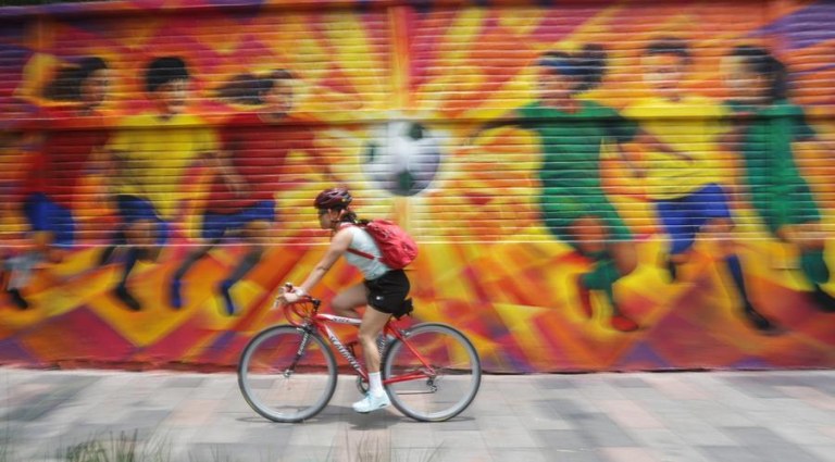 Destaque: Cidade do México corre pela "reta final" para a Copa do Mundo