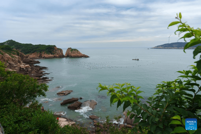 Distrito de Xiapu, no sudeste da China, se transforma em importante polo de turismo litorâneo