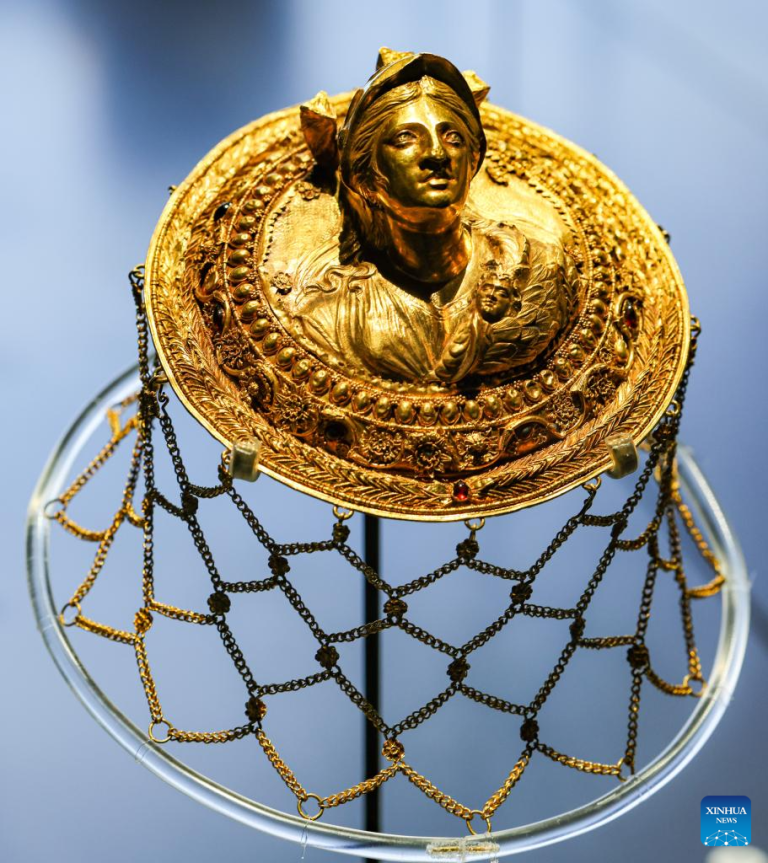 Mostra de joias helenísticas reúne acervos de 25 museus gregos no Museu de História de Shaanxi