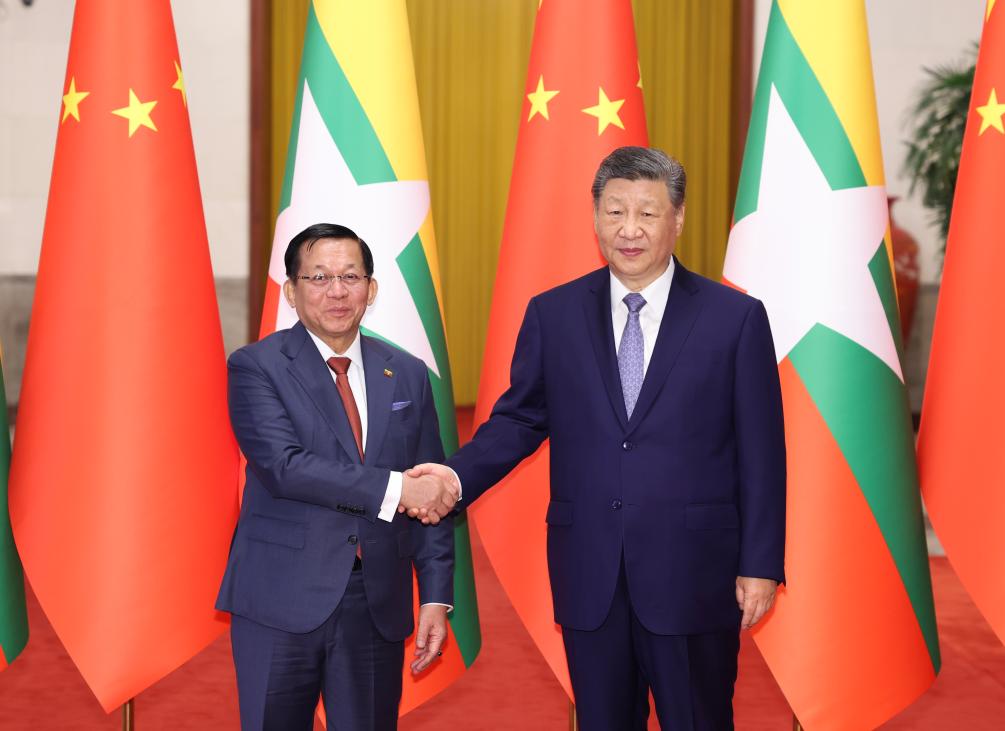 Presidente da China mantém conversações com homólogo de Mianmar