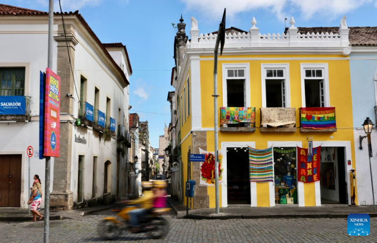 Cultura e beleza histórica marcam Salvador, capital da Bahia
