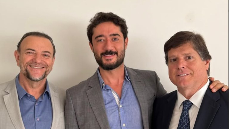 Edinho Silva se reuniu em Brasília com o pré-candidato ao governo de Minas Gabriel Azevedo e o presidente do MDB, Baleia Rossi