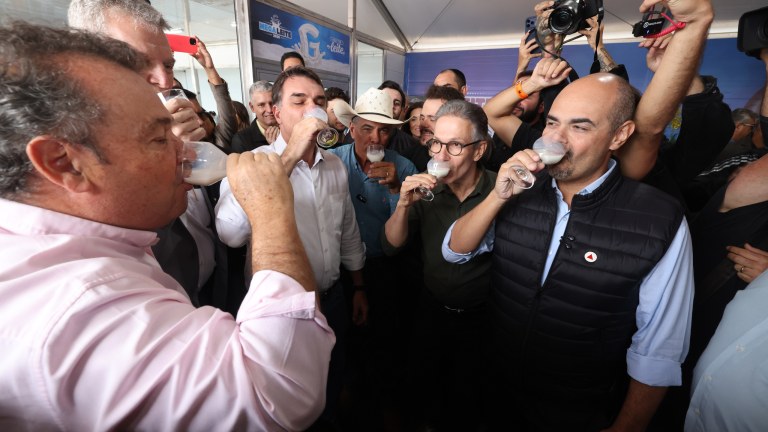 Flávio Bolsonaro, Romeu Zema e Matheus Simões