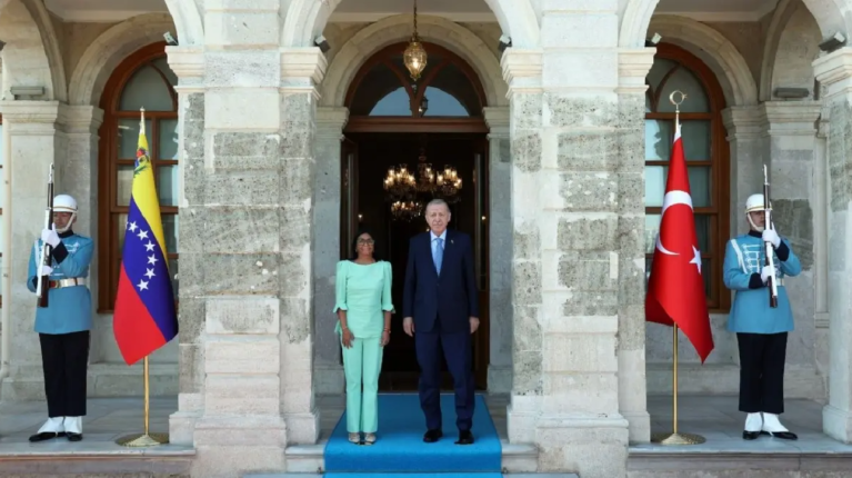 Delcy Rodríguez e Erdogan