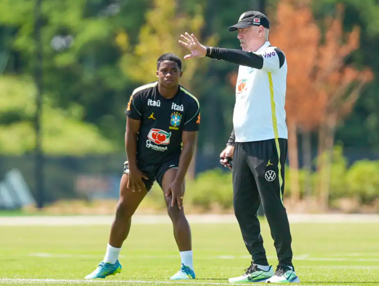Endrick e Carlo Ancelotti