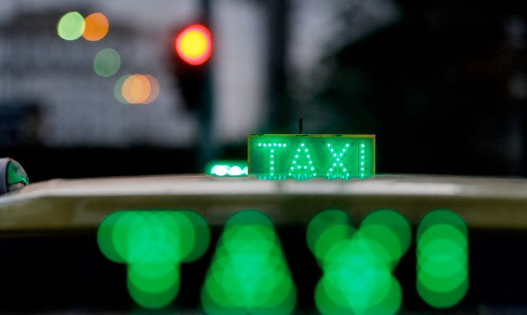 Taxi