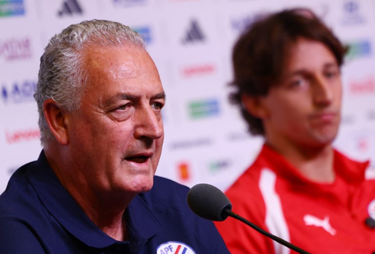Técnico do Paraguai, Gustavo Alfaro, durante a coletiva de imprensa em Santa Clara, Califórnia, EUA, em 18 de junho de 2026