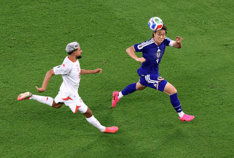 Japão derrota a Tunísia