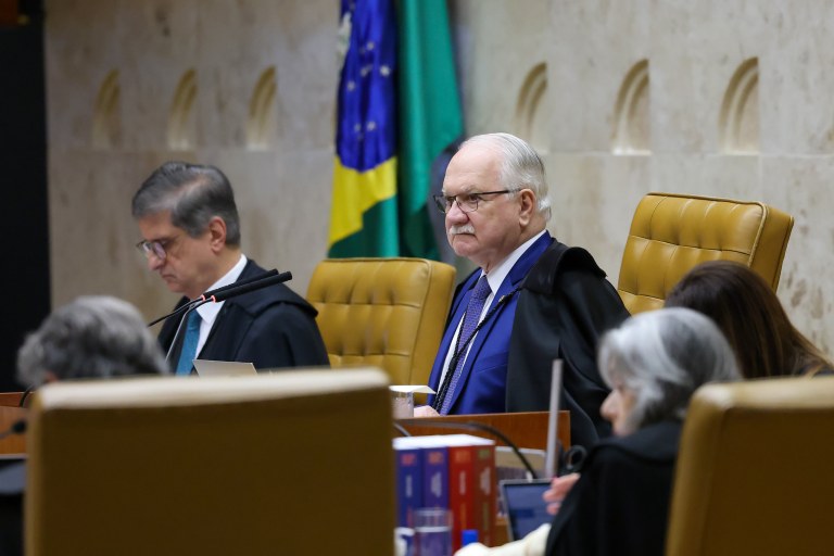 Edson Fachin e outros ministros do STF