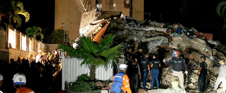 Área atingida por terremoto na Venezuela