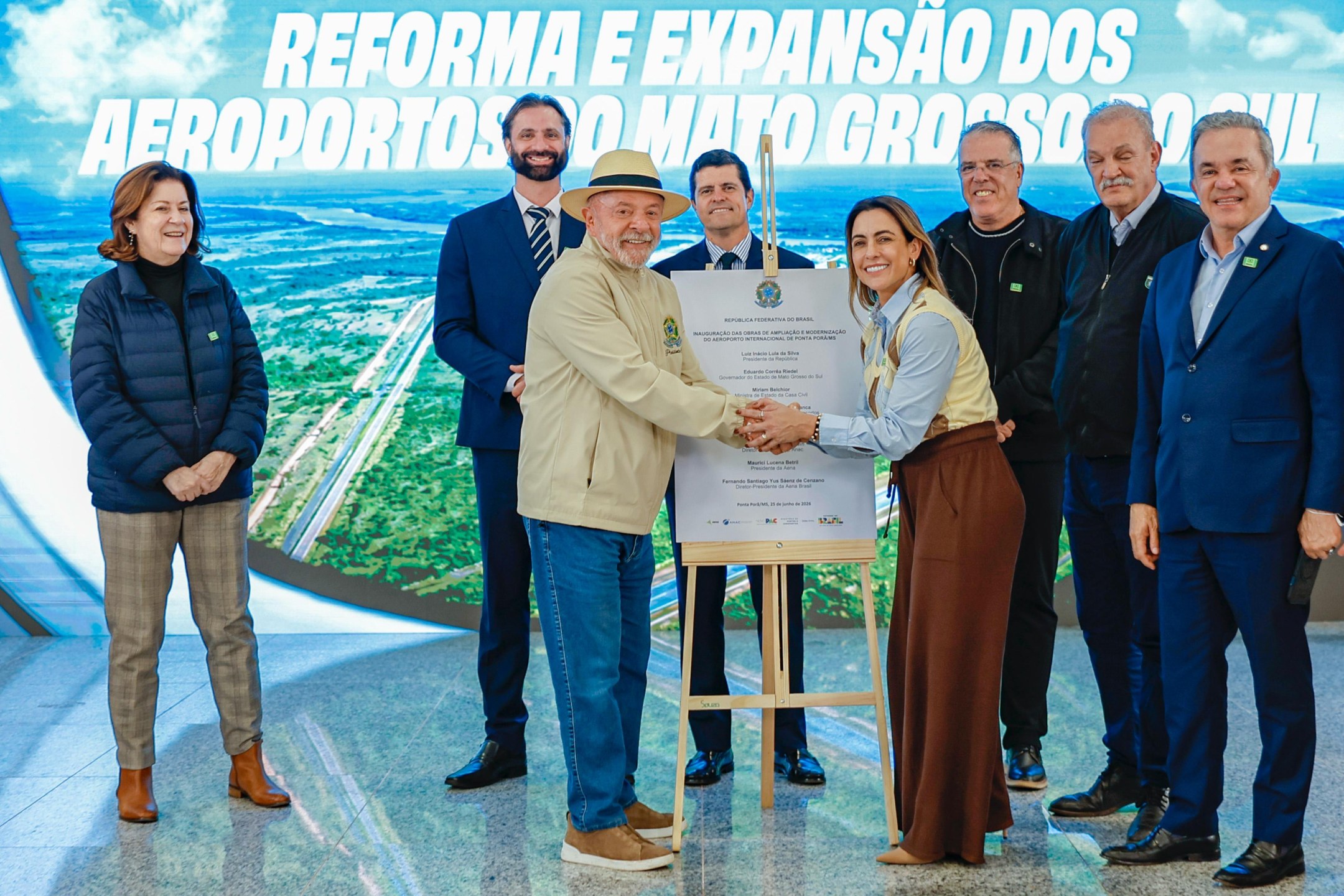 25.06.2026 - Presidente da República, Luiz Inácio Lula da Silva, durante anúncio da entrega das obras de ampliação e modernização da Fase 1-B dos Aeroportos concedidos no Estado do Mato Grosso do Sul, no Aeroporto Internacional de Ponta Porã - MS.Foto: Ricardo Stuckert / PR