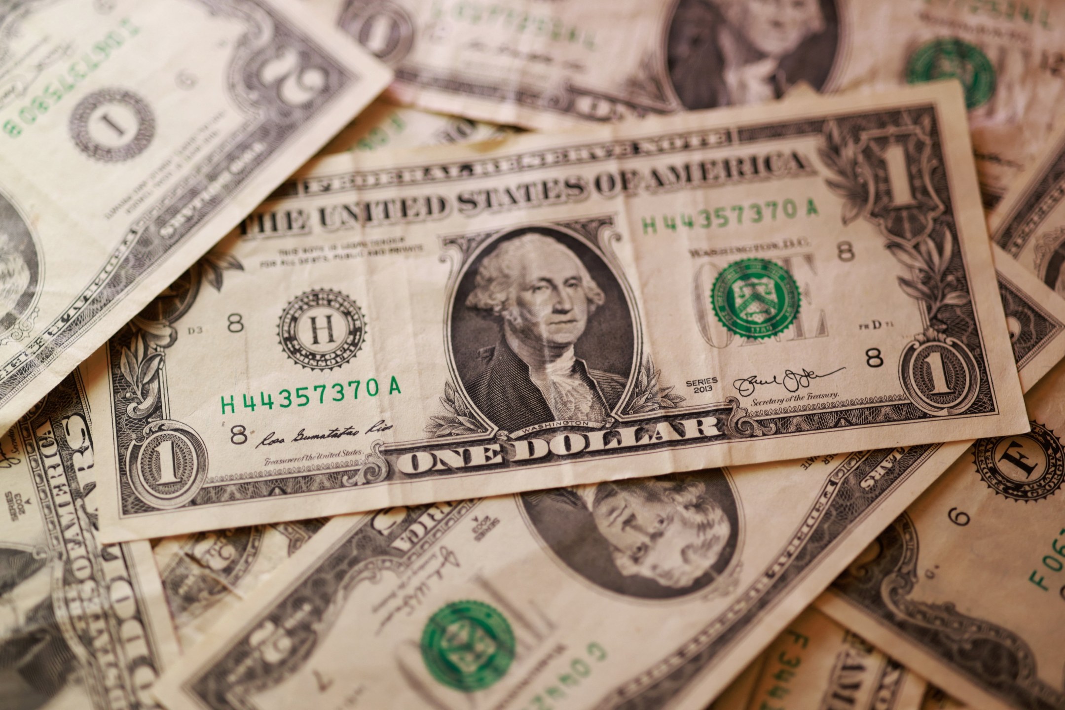 Notas de dólar, 24 de março de 2026