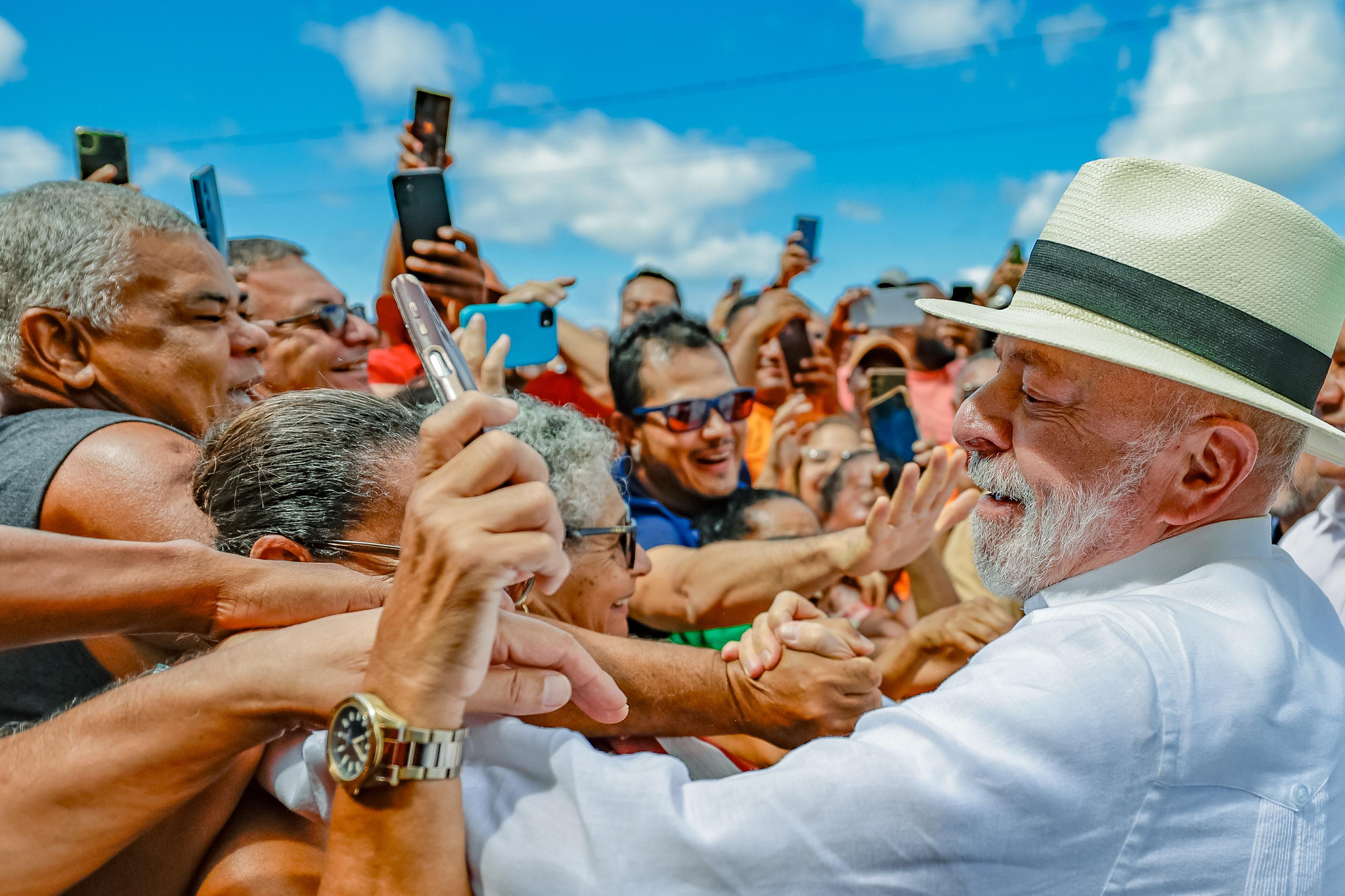 Lula inaugura hospital na Bahia