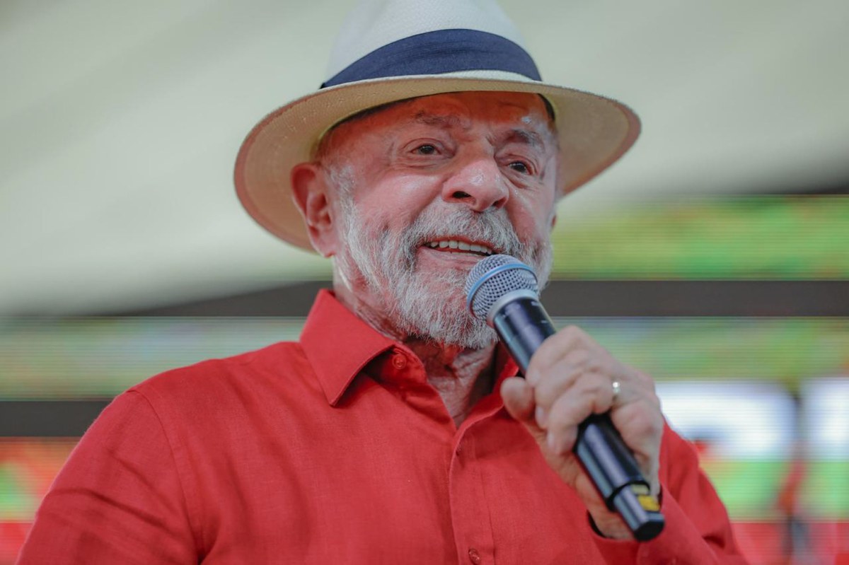 “A educação vai fazer a revolução que esse país precisa”, diz Lula