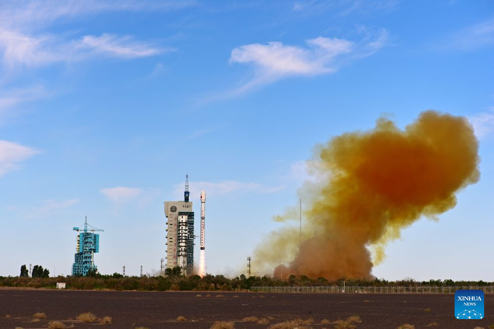 China lança novo satélite marinho