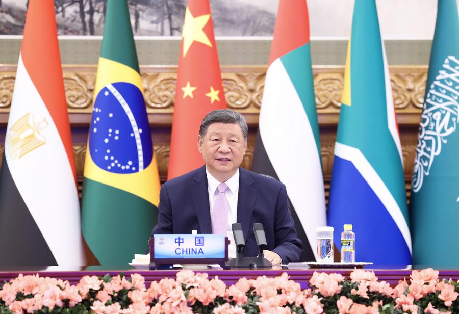 (Multimídia) Xi faz três propostas na cúpula virtual do BRICS para fortalecer solidariedade e promover cooperação