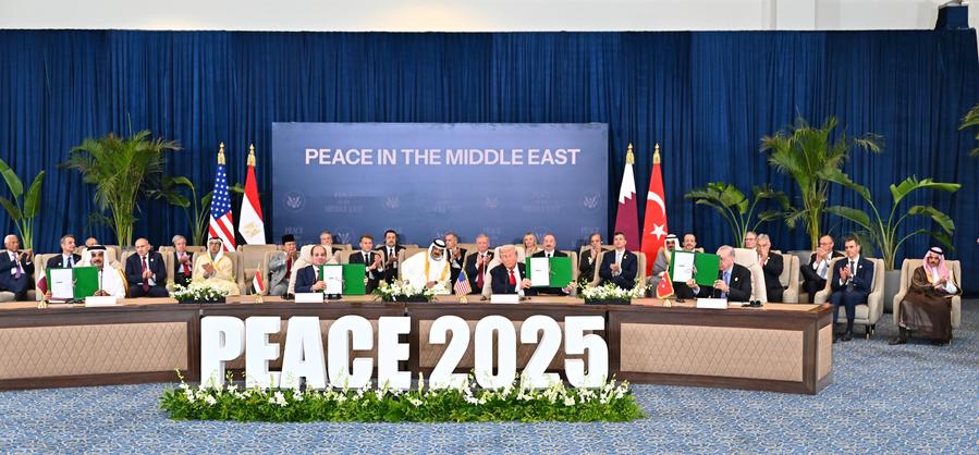 Acordo de cessar-fogo em Gaza oferece vislumbre de esperança, enquanto incertezas obscurecem perspectivas de paz duradoura