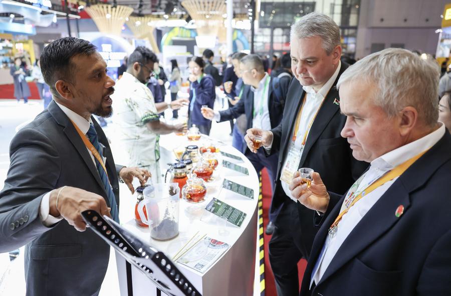 (Multimídia) Participação global cresce na 8ª CIIE