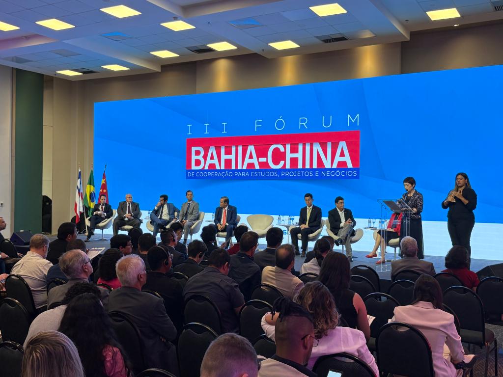 (Multimídia) III Fórum Bahia-China é aberto com foco no desenvolvimento econômico sustentável e cooperação em redução da pobreza