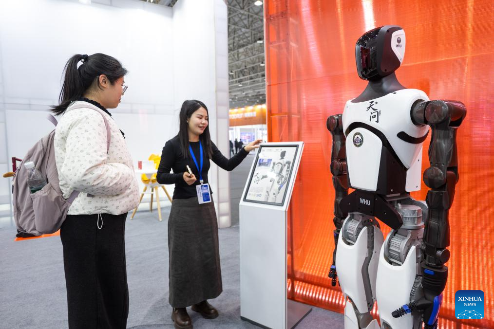 Exposição Internacional de Design Industrial de Wuhan 2025 abre em Hubei, no centro da China